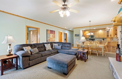 Crosslake Condo | Crosslake Townhome, Waterfront, Resort amenities
