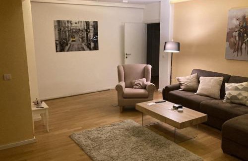 Vracar Apartment | Crown Central three bedroom Apartment