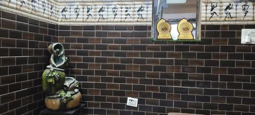 Meerut Hotel | Crown Hotel and Restaurant