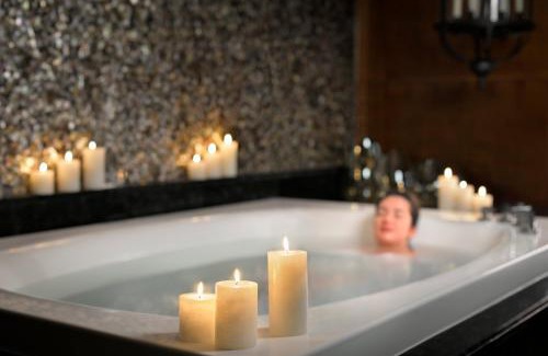 Dubai Festival City Hotel | Crowne Plaza Dubai Festival City