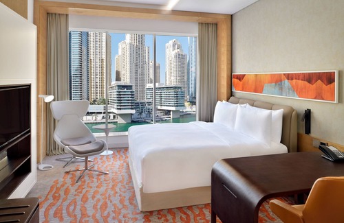 Dubai Marina Hotel | Crowne Plaza Dubai Marina by IHG