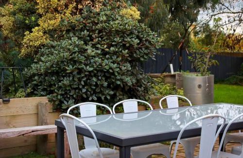 Ocean Grove House | Cruickshank Retreat I Spa and Dip Pool