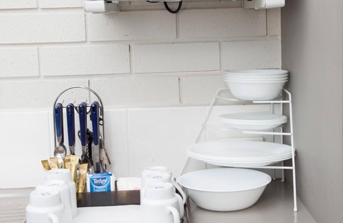 Lavington Hotel | Crystal Fountain Motel Albury