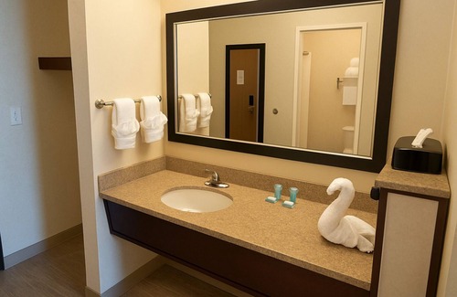 Rio Grande Hotel | Crystal Inn Hotel & Suites Salt Lake City