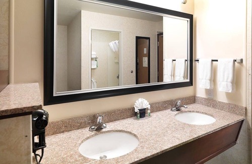 Rio Grande Hotel | Crystal Inn Hotel & Suites Salt Lake City