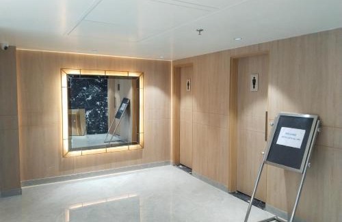 Taj Ganj Hotel | Crystal Inn