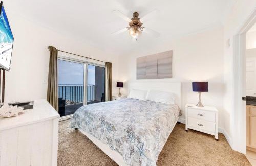 Gulf Shores Apartment | Crystal Tower 1506