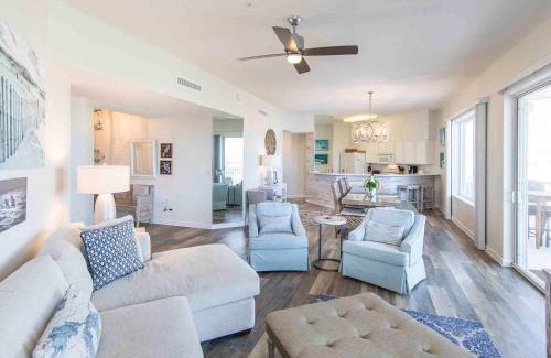 Avalon Beach Estates Apartment | Crystal View #303
