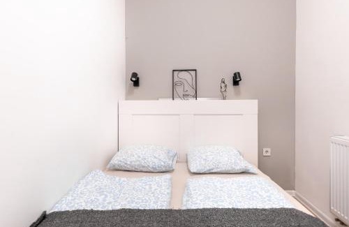 Erzsebetvaros Apartment | CS14 Silver Apartment