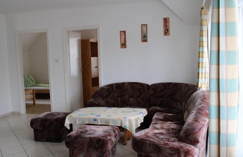 Balatonkeresztur Apartment | Csaba Apartmanház