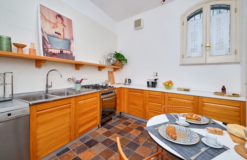Ragusa Apartment | Cu Viva, apartment with terrace and view over Ragusa Ibla