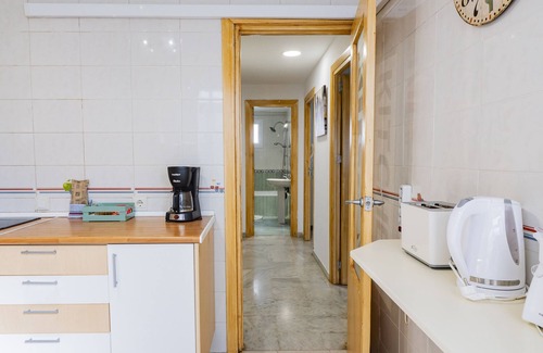 Fuengirola Apartment | Cubo's Apartamento De Lacroix & Pool/Community pool/Free Wifi/Close to beach
