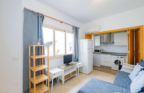 La Goleta Apartment | Cubo's Apartamento San Rafael Malaga/center/air conditioning/free wifi
