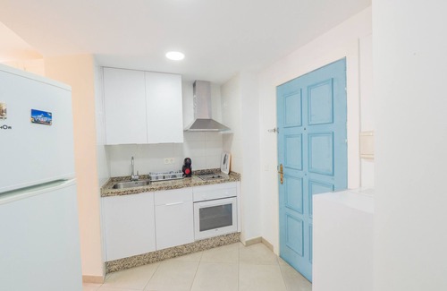 Torrox Costa Apartment | Cubo's Apartment Costa del Oro/close to beach/free wifi