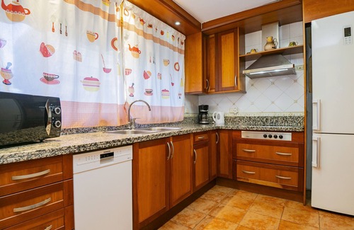 Costa del Sol Occidental Apartment | Cubo's Apartment Mayoral Front Line Marbella/beachfront/community pool/free wifi