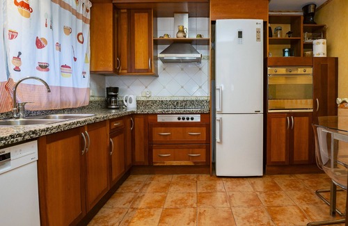 Costa del Sol Occidental Apartment | Cubo's Apartment Mayoral Front Line Marbella/beachfront/community pool/free wifi