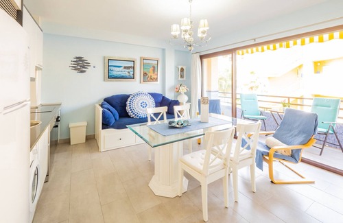 Torremolinos Apartment | Cubo's Apartment Perla del Sol Rosa/beach/free wifi