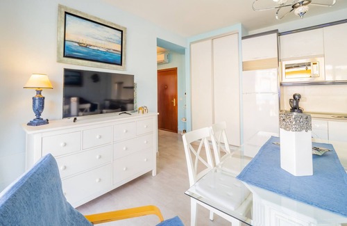 Torremolinos Apartment | Cubo's Apartment Perla del Sol Rosa/beach/free wifi