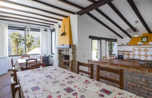 Jimera de Libar Cottage | Cubo's Casa Rural La Jara de Libar/private pool/free wifi/views