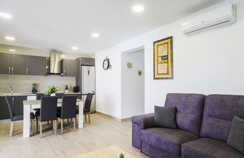 Cartama Cottage | Cubo's Casa Rural El Jardin de Fernando/private pool/air conditioning/free Wi-Fi