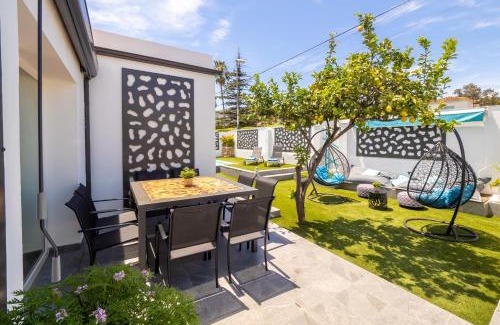 Churriana Villa | Cubo's Cozy & Modern Sol de Malaga
