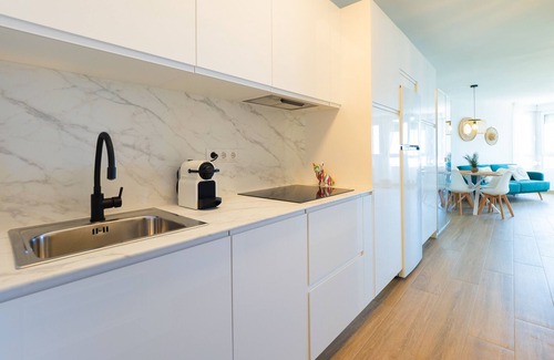 Calahonda Apartment | Cubo's Estudio Algaida Calahonda Beach/beach access/free wifi/air-conditioning