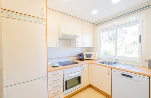 Mijas Apartment | Cubo's Luna Beach Mijas Costa/Close to the beach/free wifi