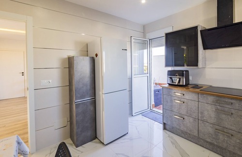 Alhaurin el Grande Apartment | Cubo's Luna Town Center Apartment/urban/free wifi