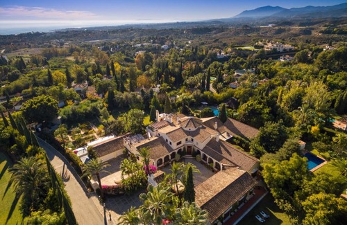 Marbella Villa | Cubo's Luxury Mansion El Baron de Sierra Blanca