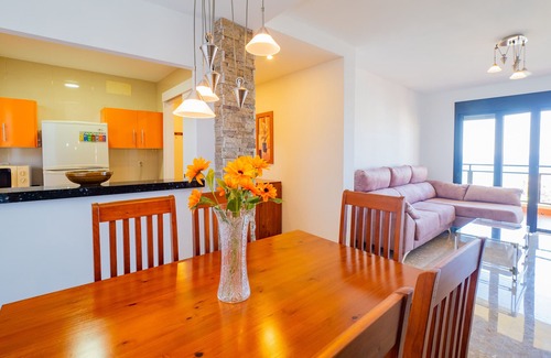 Torremolinos Apartment | Cubo's Seaview Apartament Evy Beach/near beach/views/free wifi/parking included