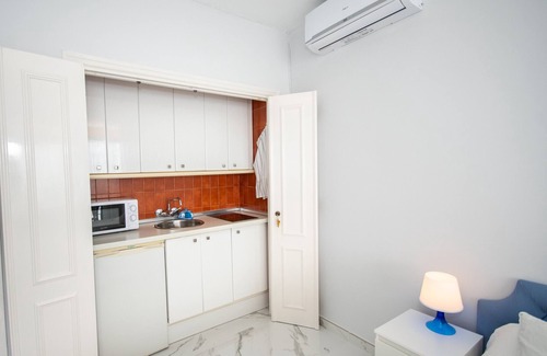 Torremolinos Apartment | Cubo's Studio Castillo Santa Clara/sea views/air conditioning/free wifi