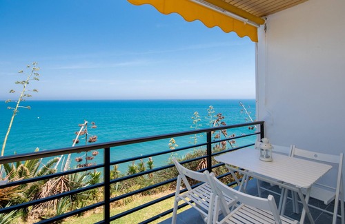 Torremolinos Apartment | Cubo's Studio Castillo Santa Clara/sea views/air conditioning/free wifi