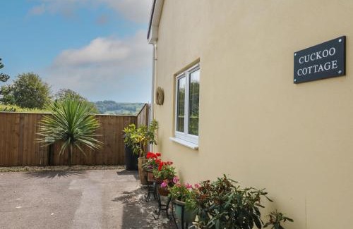 Bridport House | Cuckoo Cottage