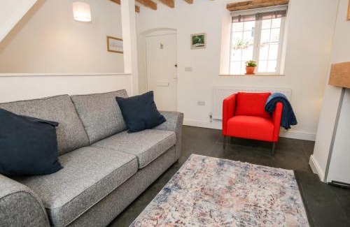 Llangollen House | Cuddfan