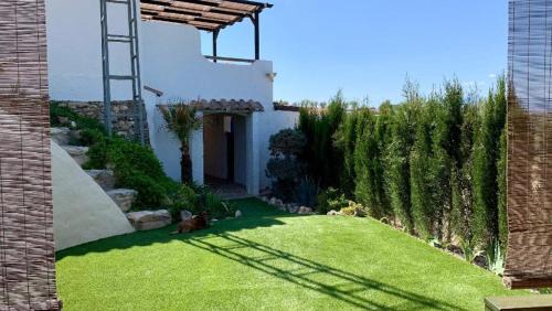 Cuevas del Campo Bed & Breakfast | Cueva Romana, Solo Adultos, Apto para Nudistas