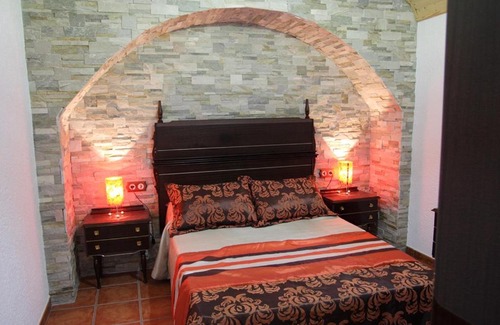 Guadix Apartment | Cuevas las Chimeneas