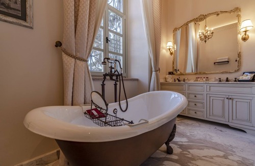 Ayvalik Hotel | Cunda Despot Evi