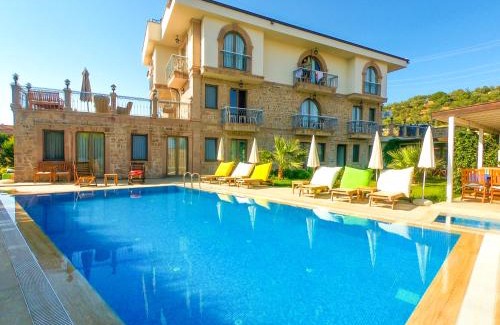 Mithatpasa Hotel | Cunda Rota Otel