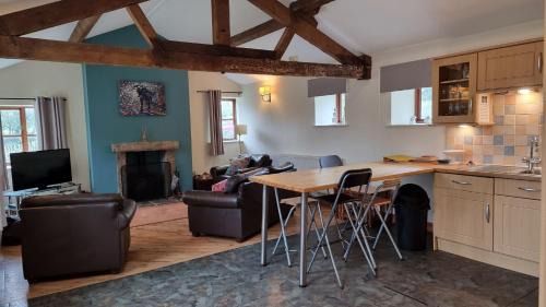 Eldwick House | Curlew Cottage Eldwick West Yorkshire