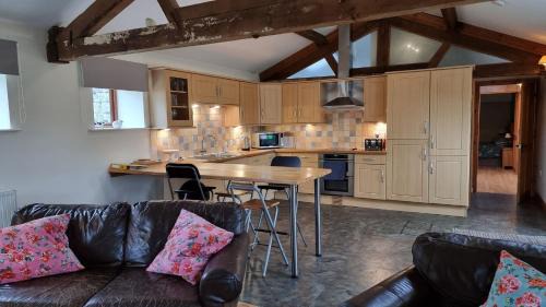 Eldwick House | Curlew Cottage Eldwick West Yorkshire