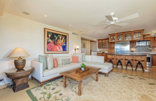 Wailea Condo | Custom Designed Beachfront Ocean View Condo Polo Beach 402!