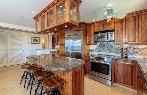 Wailea Condo | Custom Designed Beachfront Ocean View Condo Polo Beach 402!