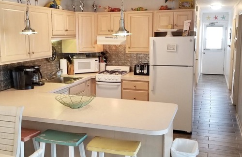 North Ocean City Condo | Custom Direct Oceanfront Home with 3 Bedrooms, Summer Open