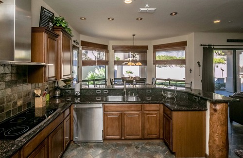 Lake Havasu City House | CUSTOM Luxury Home, Designer Infinity Pool/Spa, Backyard Entertaining Area.