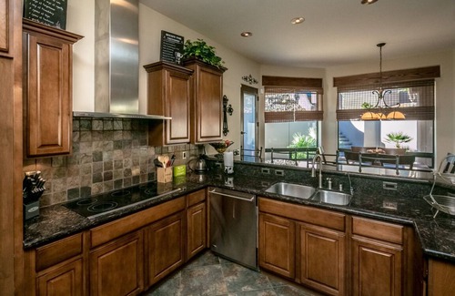Lake Havasu City House | CUSTOM Luxury Home, Designer Infinity Pool/Spa, Backyard Entertaining Area.
