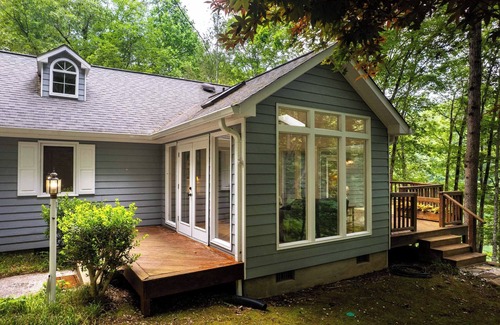 Robbinsville Cabin | Customer Appreciation Year! See Discount information in Ad