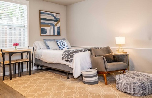 Centennial Cottage | Cute cozy cottage