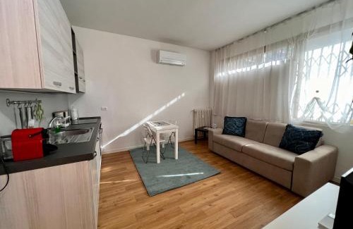 Novoli - San Donato Apartment | CUTE FLAT - BEST PRICE - Wi Fi - AC - TV