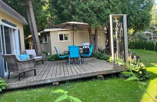 Inverhuron Cottage | Cute little hexagon cottage along the shores of Lake Huron