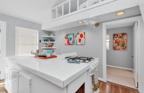 Greater Heights House | Cute Loft in Houston Heights